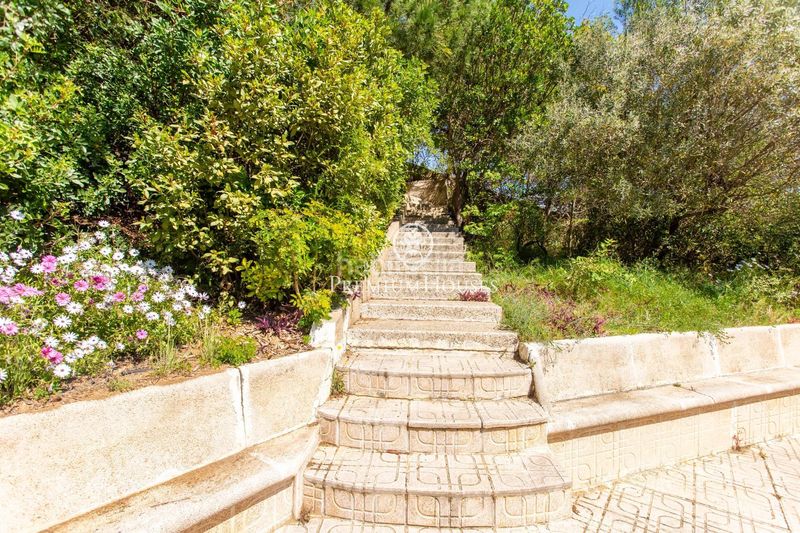 Foto 1d9b4f7e-9077-4ffb-accf-474823a28ade. Casa  con vistas espectaculares en venta en Alella