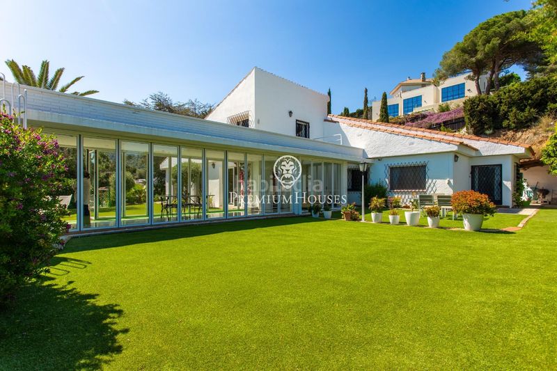 Foto 730baedd-02c9-4d8c-9309-746de0de5e17. Casa amb calefacció aparcament piscina a Alella