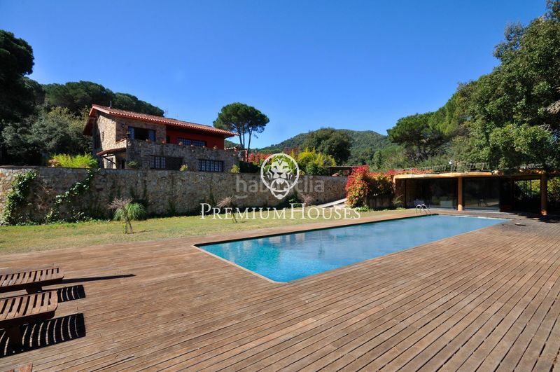 Foto 7900d8a3-4de7-4400-b3cd-a79b993a8658. Casa amb calefacció aparcament piscina a Vallromanes