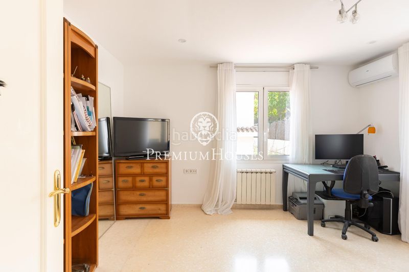 Foto 4b83ca03-05e0-493a-9b66-a8e2a740bee5. Casa amb aparcament a Alella