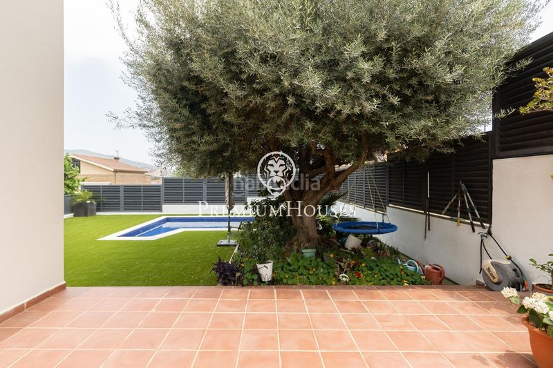 Foto 52f45c52-ee13-41f5-86b9-014c0c68c3c3. Casa amb aparcament a Alella