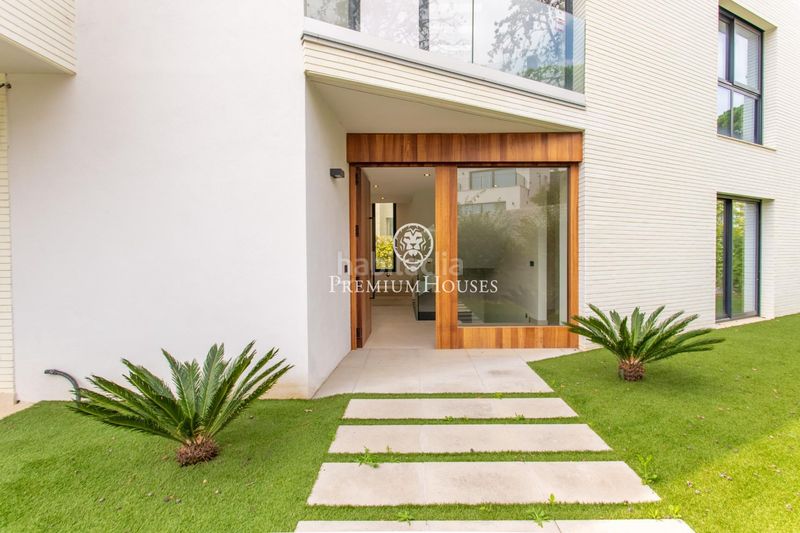 Foto a63be953-9f03-487f-ba97-09af89e58df8. Casa amb calefacció aparcament piscina a Vilassar de Dalt