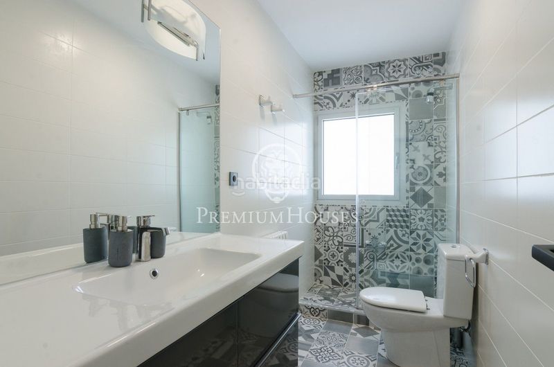 Foto c0826641-4879-48be-b6e2-2f9a1085f058. Casa amb calefacció piscina a Cabrils