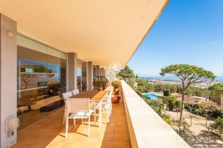 Miete Dachwohnung in Vilassar de Dalt. Espectacular ático con vistas panorámicas al mar