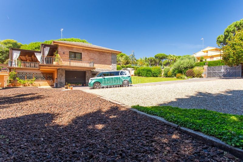 Foto 546a5e74-9289-44e5-a940-6707f7cb2941. Casa amb calefacció aparcament piscina a Canafort-El Puntó Sant Andreu de Llavaneres