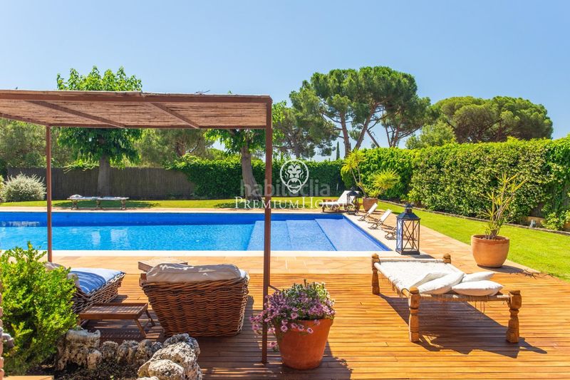 Foto a780e18f-b857-4cf3-9d8b-fc13c8b20e67. Casa amb calefacció aparcament piscina a Canafort-El Puntó Sant Andreu de Llavaneres
