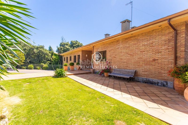 Foto bb73ed60-b0c7-4063-bdd3-5caf841f4494. Casa amb calefacció aparcament piscina a Canafort-El Puntó Sant Andreu de Llavaneres