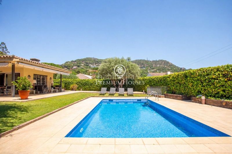 Foto fe24a14e-5e2a-4eba-a1c6-0a34fa4ffac8. Casa amb calefacció aparcament piscina a Cabrils