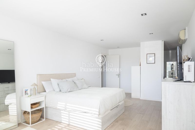 Foto f41f1634-6251-4da2-8abb-d93344ff02e2. Casa amb calefacció aparcament piscina a Cabrils