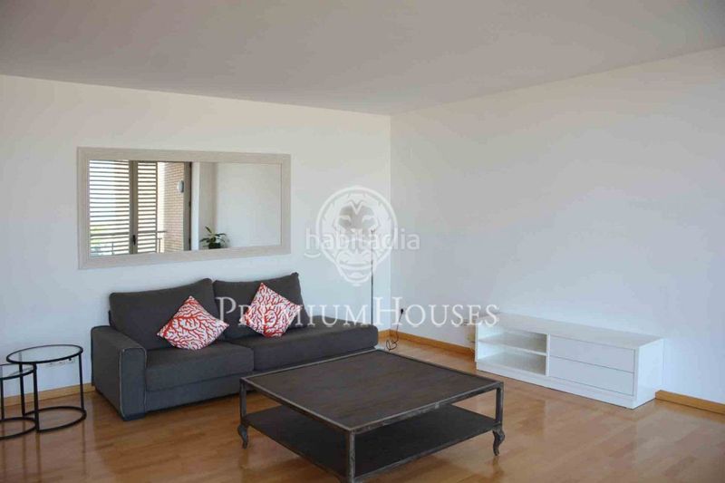 Foto 5fe67006-1926-4587-887a-37460644c988. Affitto appartamento con parcheggio in Eixample Mataró