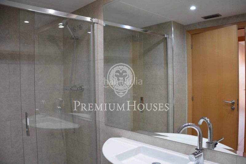 Foto f2b3a924-2986-4bcb-9534-9174888b2331. Affitto appartamento con parcheggio in Eixample Mataró