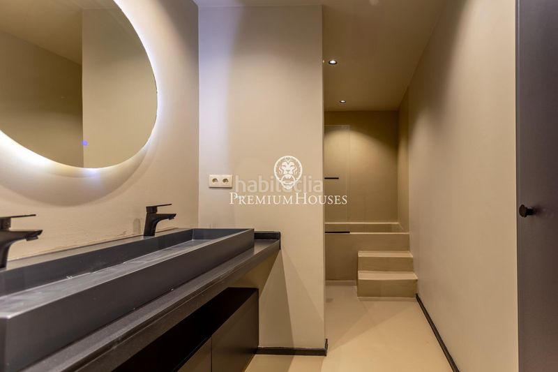 Foto e7abd617-eb90-4fef-ab83-9ffe50e18277. Casa amb calefacció aparcament piscina a Premià de Dalt