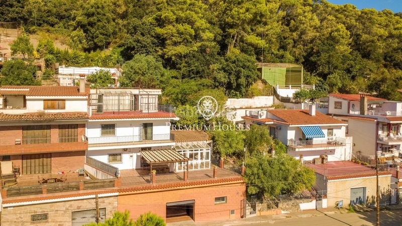 Foto 2a57c3cb-7351-4ace-9a5d-77cbf31b75d6. Casa  en venta en Sant Cebrià de Vallalta