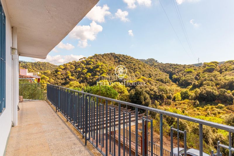 Foto 2cabd1e0-04e2-417a-b36e-e2add45eb657. Casa  en venta en Sant Cebrià de Vallalta