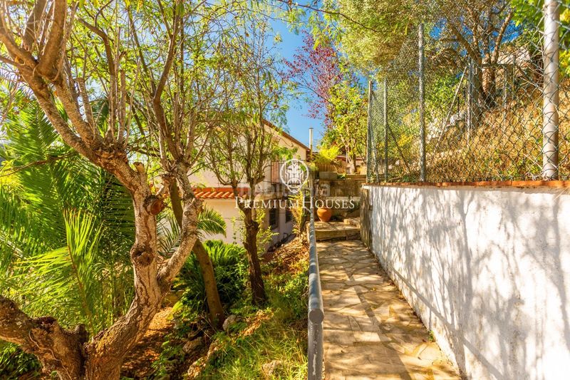Foto 8bb323f8-38d6-4e89-90e9-142631817b07. Casa  en venta en Sant Cebrià de Vallalta