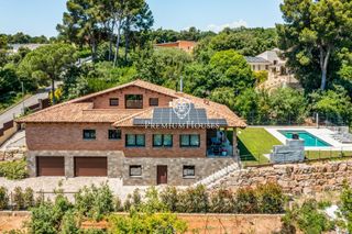 Casa a Franqueses del Vallès (Les). Magnífica casa familiar en mitad de la naturaleza