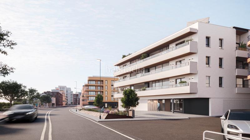 Foto d599fa7f-c432-4317-8ff6-cc8abb7393cf. Promoción Edificio Canet Brisa en Canet de Mar. Edificio viviendas de obra nueva