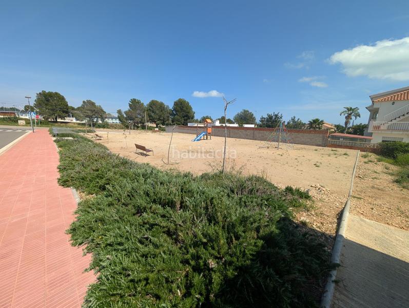 Foto d98de132-2e55-43b7-9985-cd921da3619b. Terreno residenziale in Alcanar