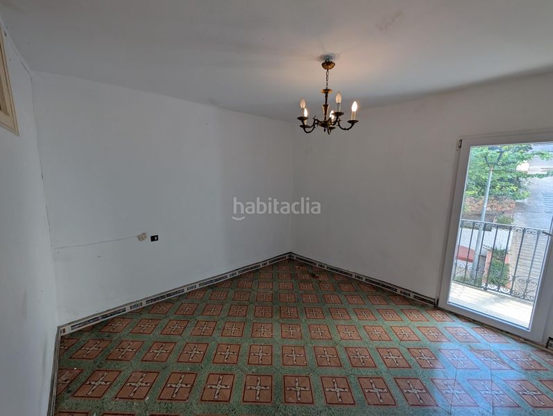 Foto b3602985-f1a7-4d97-b44f-bace92b579f6. Masía en Alcanar
