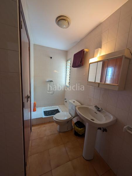 Foto be30a32e-3bb9-42b1-a23d-f80c4d60f858. Piso amplio piso en ronda del remei en Alcanar