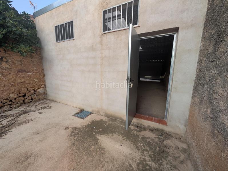 Foto 32df188c-66a6-47f6-9c75-810948cdf3e4. Parking coche en Alcanar