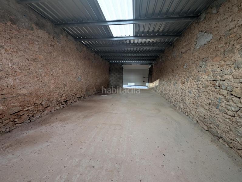 Foto 4438f279-7166-47c9-a037-dc1c51560c54. Autoparkplatz in Alcanar