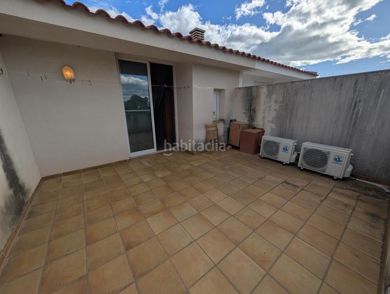 Foto 7c0ac11d-0b27-4d58-b542-b293cfc74f62. Semi detached house with parking in Alcanar