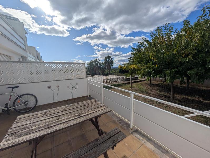 Foto f09d2844-9896-40a7-bc42-38c3d8017417. Semi detached house with parking in Alcanar