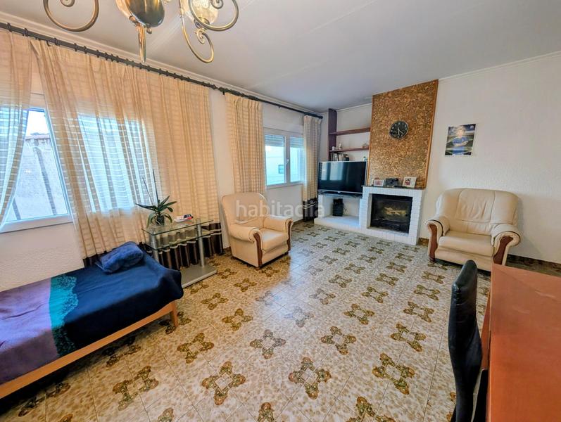 Foto 0d66e484-92e0-448e-91ba-83c79d6ae12c. Pis a Alcanar