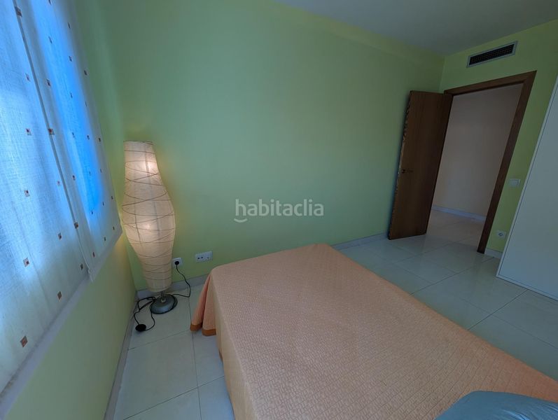 Foto b609c11f-8620-44e8-be3a-0ea8332f1d8d. Pis amb aparcament a Alcanar