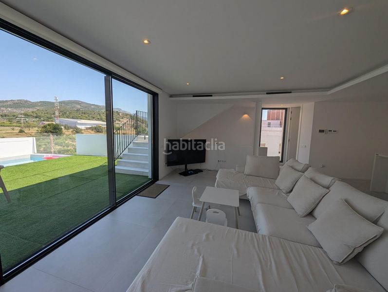 Foto 03e3810a-802f-4bcc-9d73-079182f37bd5. Casa amb aparcament a Alcanar
