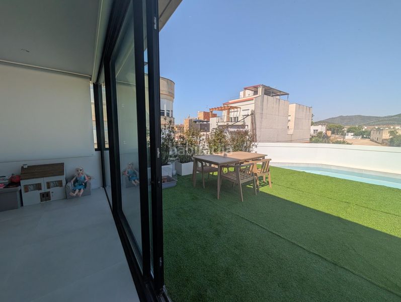 Foto 374fa786-cf6f-48d0-9e80-215f394c322a. Casa amb aparcament a Alcanar