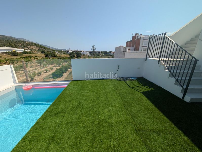 Foto 4fb1a226-4abc-458d-b2f1-5155485803d2. Casa amb aparcament a Alcanar