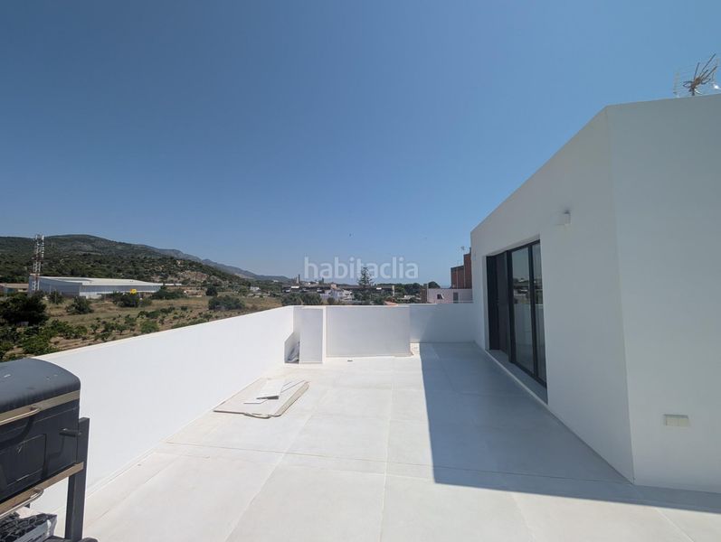 Foto 5e0c72ce-04f0-4368-8af7-44965daa47be. Casa amb aparcament a Alcanar