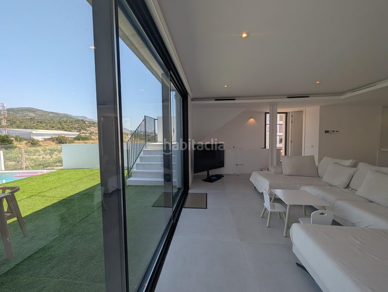 Foto 642753b6-d1e9-492f-bbde-39fb6cd4071b. Casa amb aparcament a Alcanar