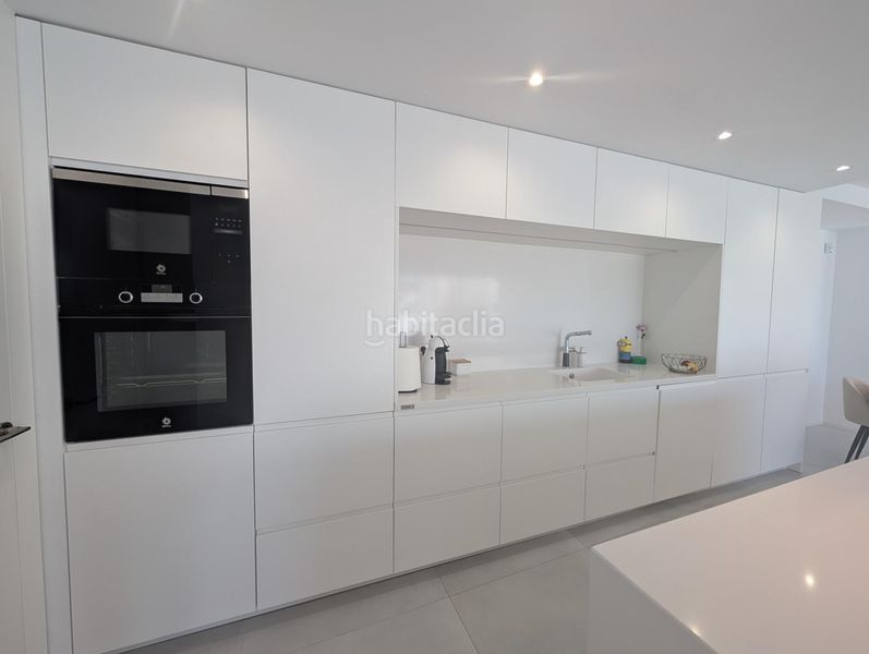 Foto 6c2361dd-8500-42e3-9bed-85211878bb03. Casa amb aparcament a Alcanar