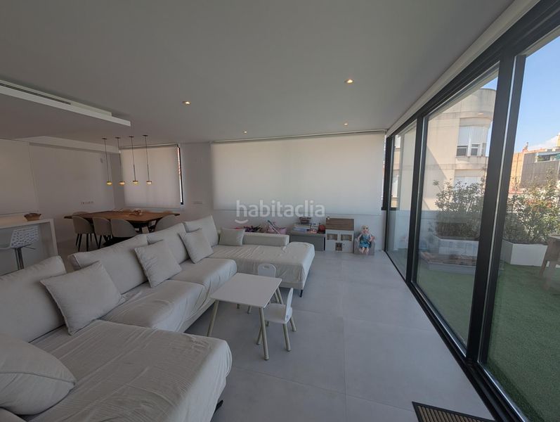 Foto d0ae56f4-16d9-4588-89bf-2cba44b06c30. Casa amb aparcament a Alcanar
