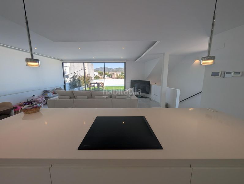 Foto fa6b6118-30d1-4366-a91b-28b6c6b91d75. Casa amb aparcament a Alcanar