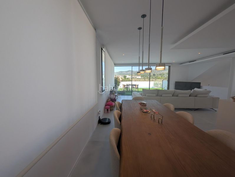 Foto ff3cb460-0c19-4e0a-b686-535c6c979436. Casa amb aparcament a Alcanar