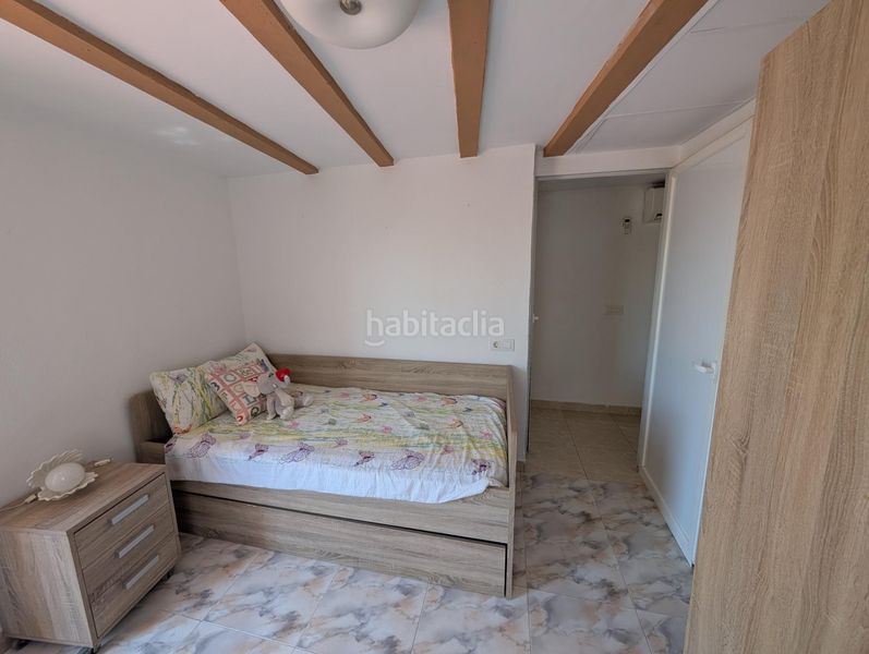 Foto 2a7e9594-5059-428a-a043-a828bd57ca76. Country house with parking in Alcanar