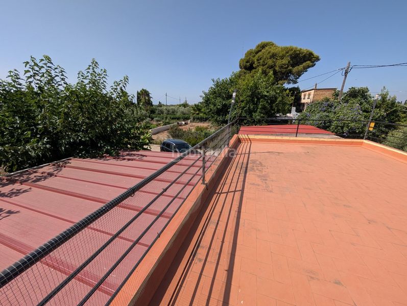 Foto 5beca78a-68fa-46d2-9b50-7eb5e20dafc0. Country house with parking in Alcanar