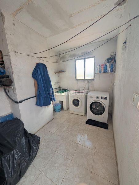 Foto cda3f15d-f9f1-44a1-9bd5-3be43cffc0f9. House with parking in Alcanar
