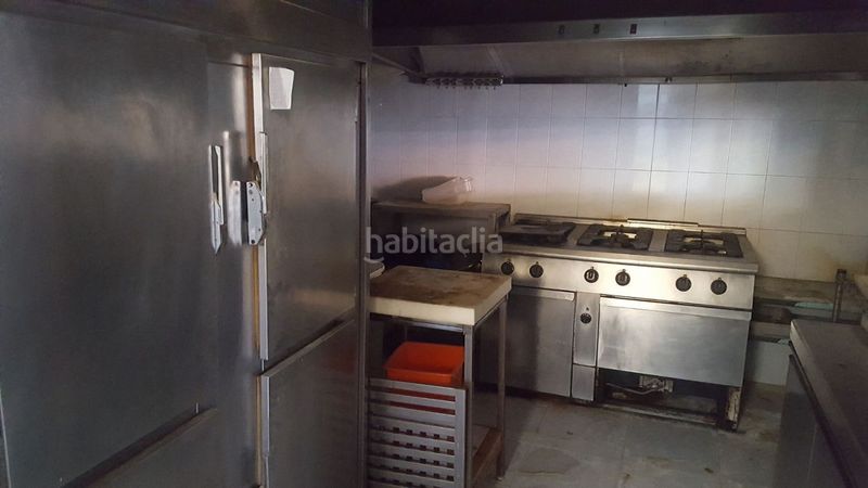 Foto 29353c01-7d1b-48c2-8afd-e147ae785a95. Local comercial a Alcanar