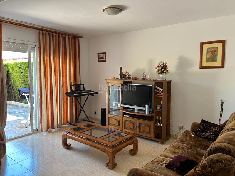 Foto f6d9ecdf-566b-4455-9562-424d249c9707. Casa pareada bertran en El Casalot Mont-roig del Camp