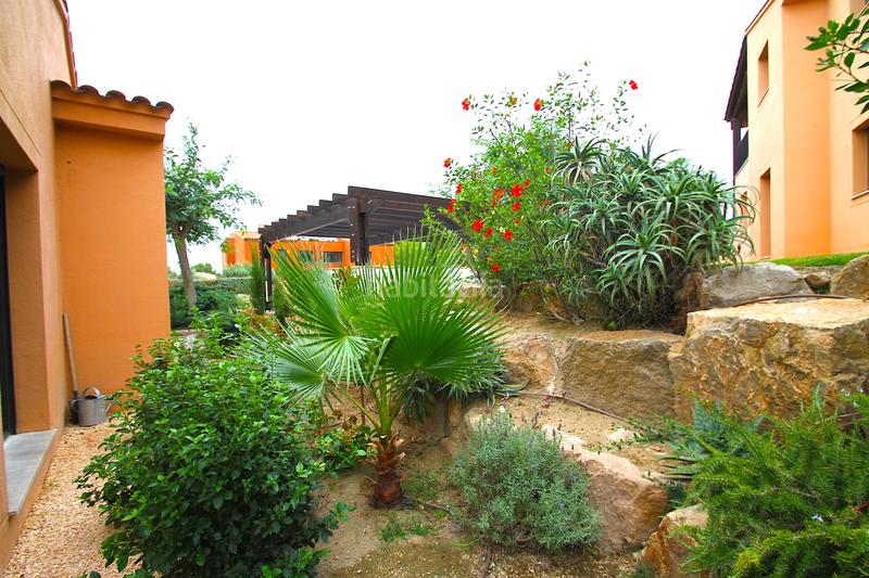 Foto 2a5c79f9-6790-4170-a909-1eb78cb853e8. Building with pool in Bonmont Terres Noves Mont-roig del Camp