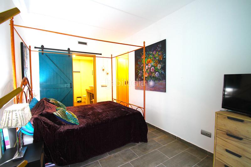 Foto 829cc9ec-15e3-4356-9238-fa4c10d8be4f. Building with pool in Bonmont Terres Noves Mont-roig del Camp