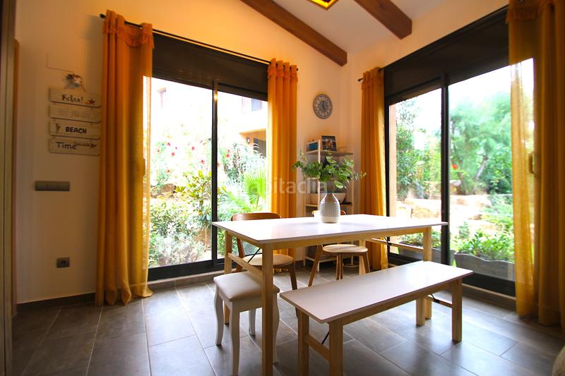 Foto 96d6c1bb-6723-434d-af01-c37c9571ab2a. Building with pool in Bonmont Terres Noves Mont-roig del Camp