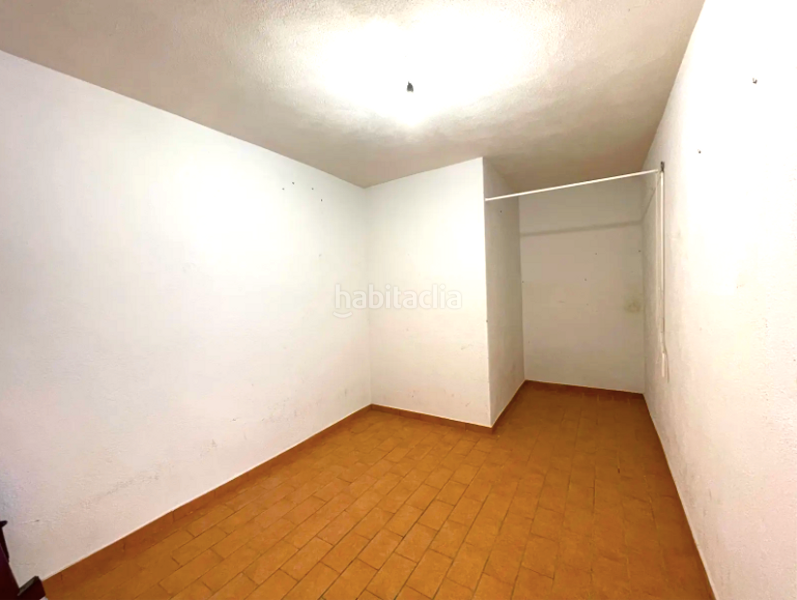 Foto fe39a972-7156-4462-b364-457fece561c6. Casa aparellada amb xemeneia calefacció aparcament piscina a Miami Platja