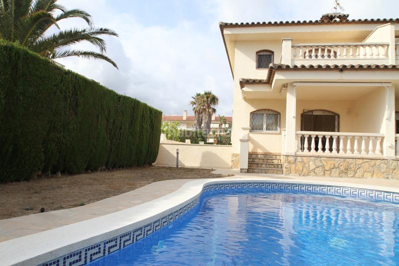 Foto 5d6da76f-08a9-41d0-80ad-dfae7ced8d5a. Casa pareada en Pino Alto Miami Platja