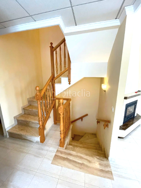 Foto 5d7822b2-8eec-4b7f-bb99-eb14b2c76060. Casa pareada en Pino Alto Miami Platja